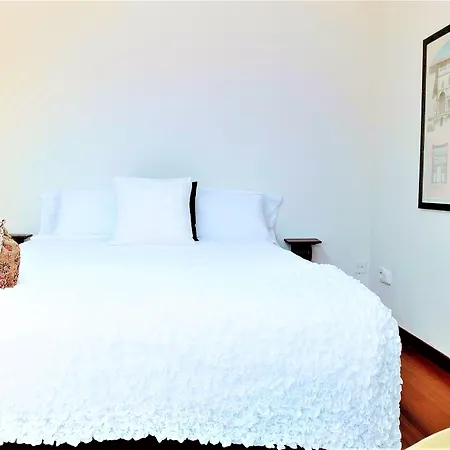 Bed & Breakfast Collection - Bed & Breakfast, Center I Cocina & Amplia Terraza 3*